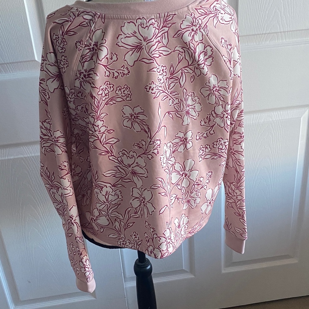 Adore Me Women's Lesley Sweatshirt & Shorts Set - Picture 13 of 13